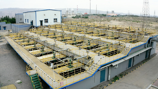 市政與工業(yè)聯(lián)動(dòng)，將污水資源化進(jìn)行到底，烏海倍杰特榮獲“誠(chéng)信示范企業(yè)”榮譽(yù)稱號(hào)！